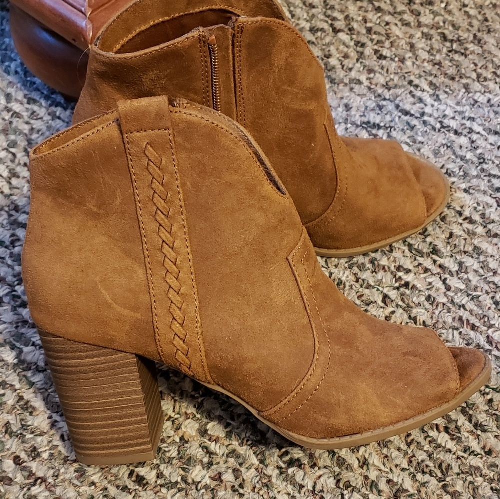 Womans Open Toe Booties